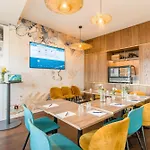 Boutique Miramar מלון 3*