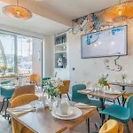 Boutique Miramar מלון