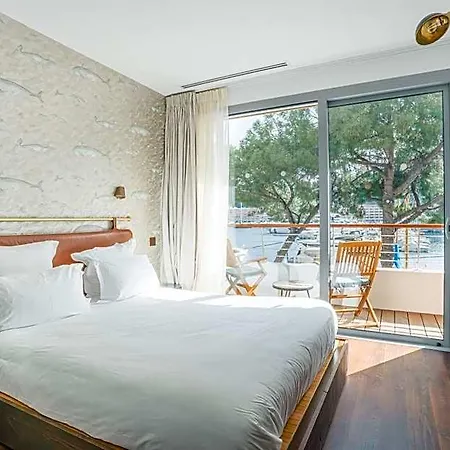 Boutique Miramar מלון 3*