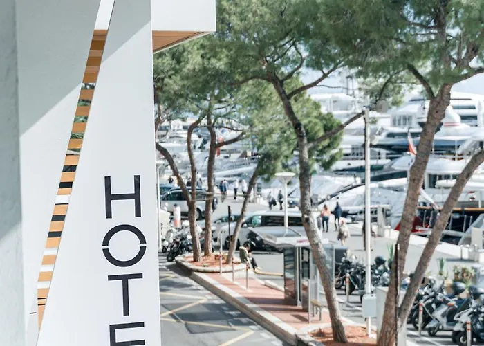 Hotel Boutique Miramar 3*